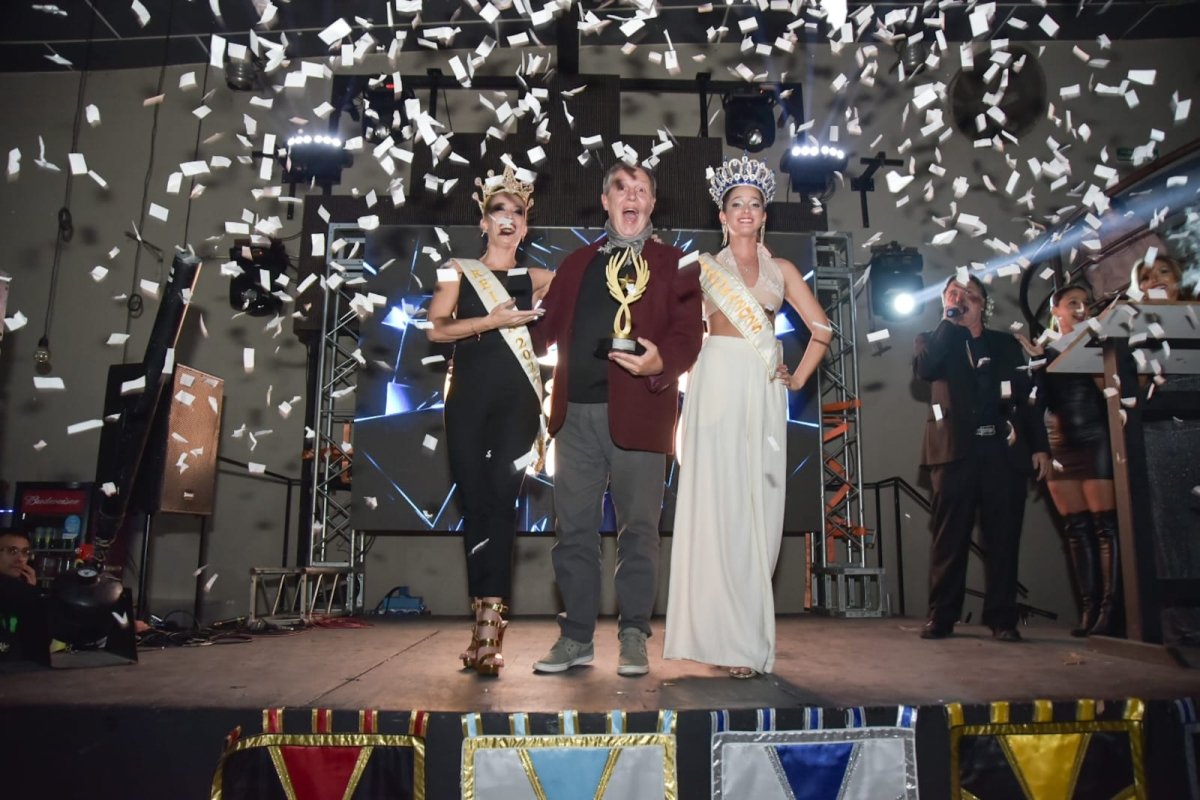 La gran fiesta de los Premios Eterno Carnaval