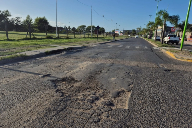 Comienza el reasfaltado integral del Boulevard Pedro Jurado
