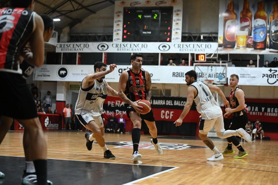 Foto: Mauricio R&iuml;os