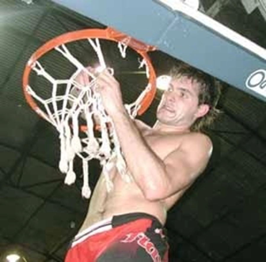 Diego Garc&iacute;a uno de los emblemas de Central en el ascenso